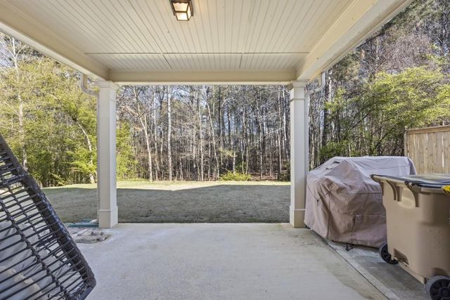 660 Country Ridge Drive, Hoschton, GA 30548