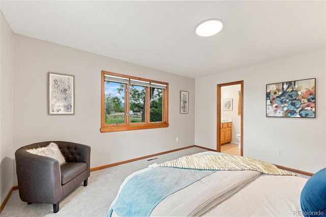 6048 Dhu Court, Longmont, CO 80503