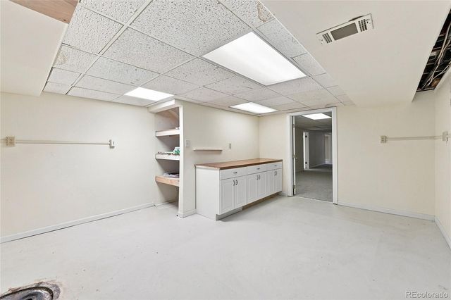 6048 Dhu Court, Longmont, CO 80503