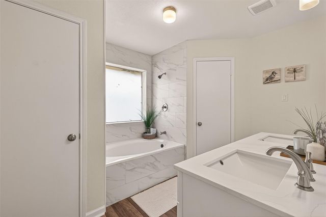 10918 Gulf Bridge Court, Houston, TX 77075