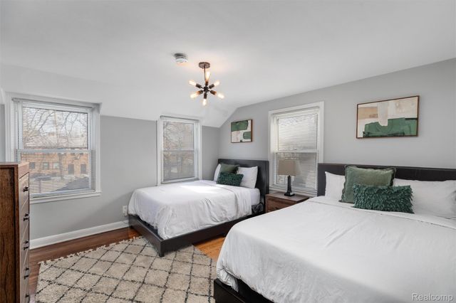 17200 Pontchartrain Boulevard, Detroit, MI 48203