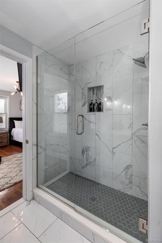 17200 Pontchartrain Boulevard, Detroit, MI 48203