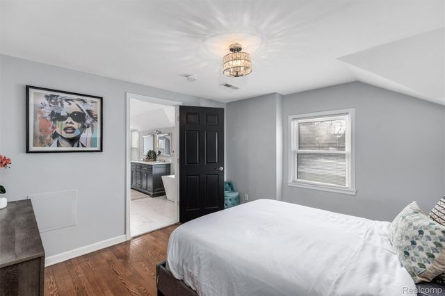 17200 Pontchartrain Boulevard, Detroit, MI 48203