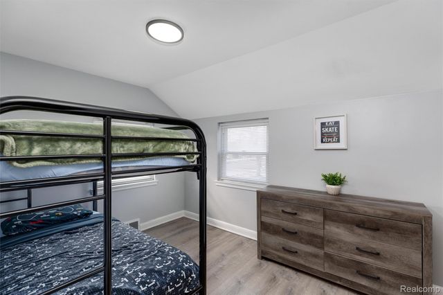 17200 Pontchartrain Boulevard, Detroit, MI 48203