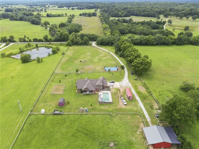 13414 Pearson Ranch Road, Prairie Grove, AR 72753