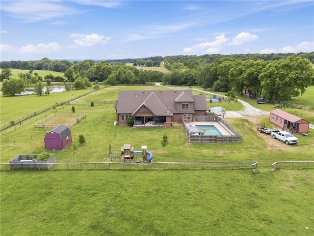13414 Pearson Ranch Road, Prairie Grove, AR 72753