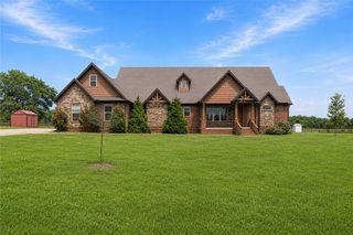 13414 Pearson Ranch Road, Prairie Grove, AR 72753
