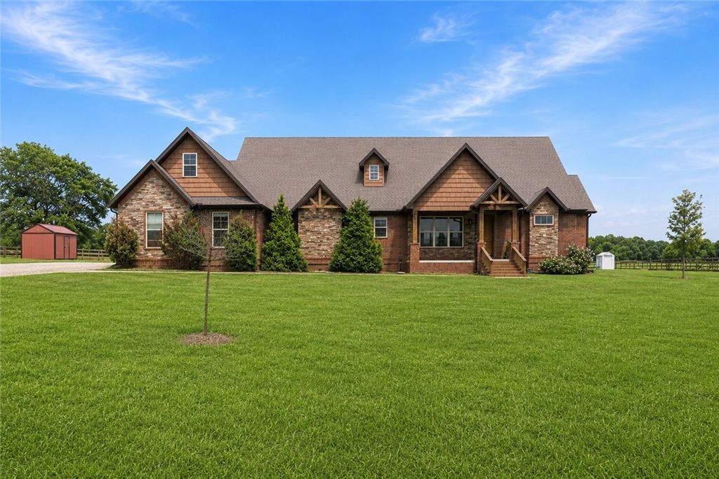 13414 Pearson Ranch Road, Prairie Grove, AR 72753