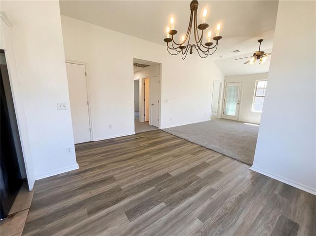 504 Woodbriar, Noble, OK 73068