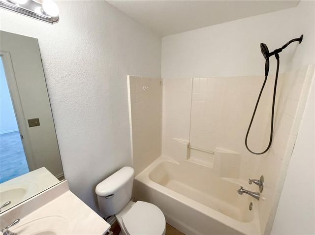 504 Woodbriar, Noble, OK 73068