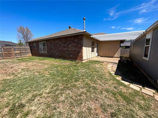 504 Woodbriar, Noble, OK 73068