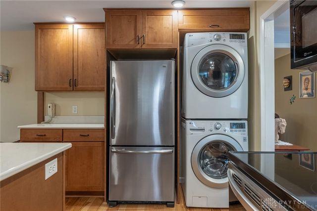 325 Annette Drive, Dayton, OH 45458