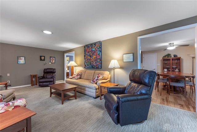 325 Annette Drive, Dayton, OH 45458