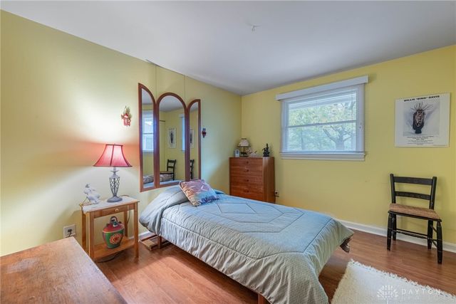 325 Annette Drive, Dayton, OH 45458