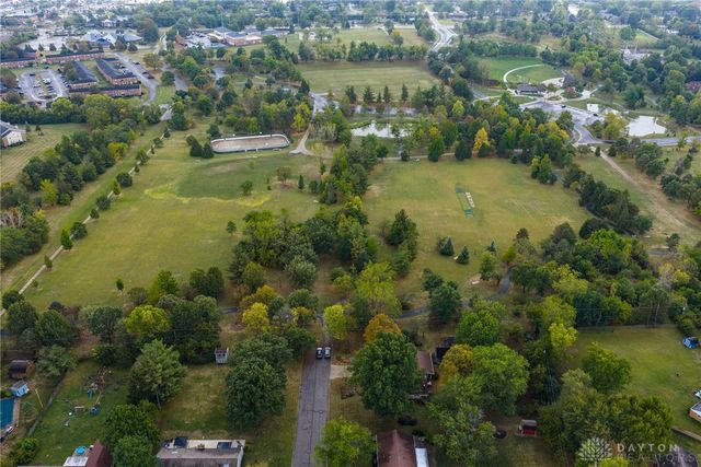 325 Annette Drive, Dayton, OH 45458