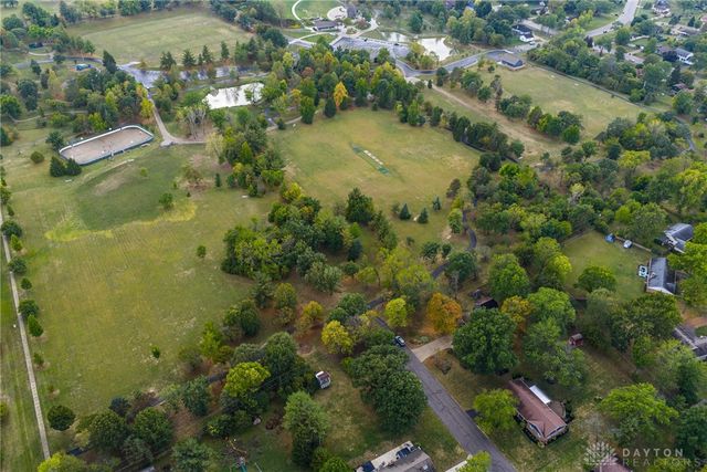 325 Annette Drive, Dayton, OH 45458