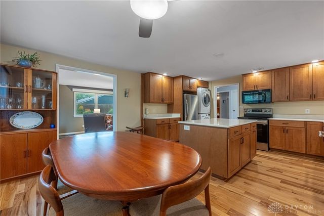 325 Annette Drive, Dayton, OH 45458