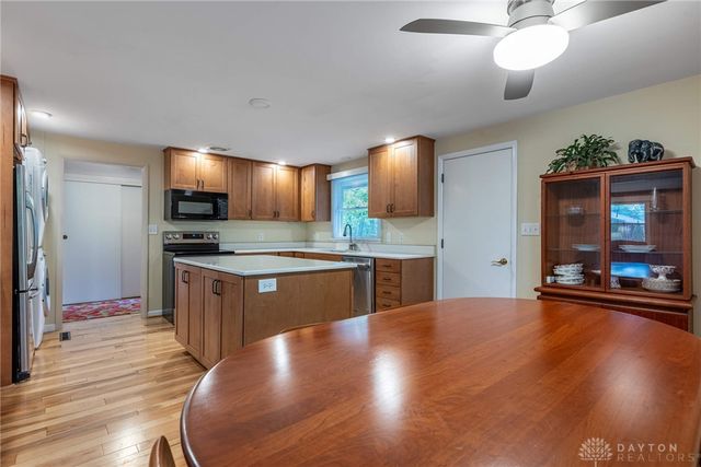 325 Annette Drive, Dayton, OH 45458