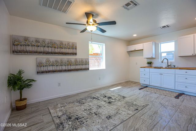 1143 N Santa Rosa Avenue, Tucson, AZ 85712