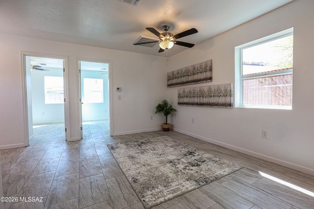 1143 N Santa Rosa Avenue, Tucson, AZ 85712