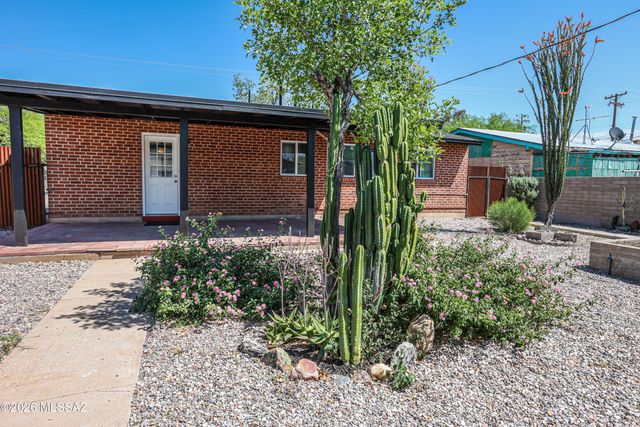 1143 N Santa Rosa Avenue, Tucson, AZ 85712