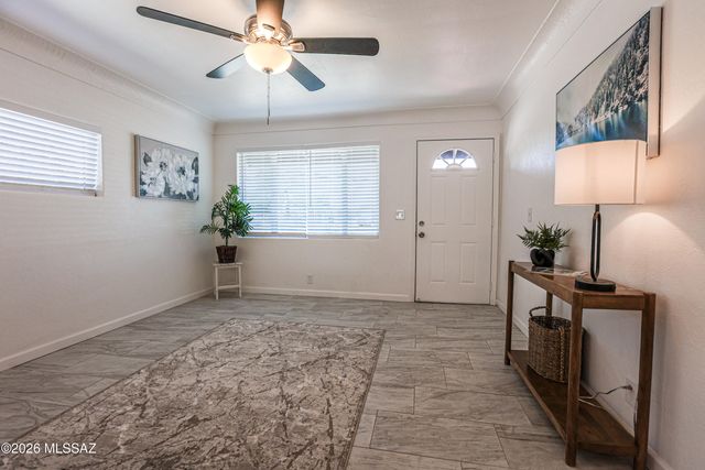 1143 N Santa Rosa Avenue, Tucson, AZ 85712