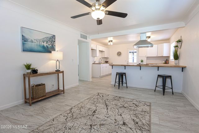 1143 N Santa Rosa Avenue, Tucson, AZ 85712