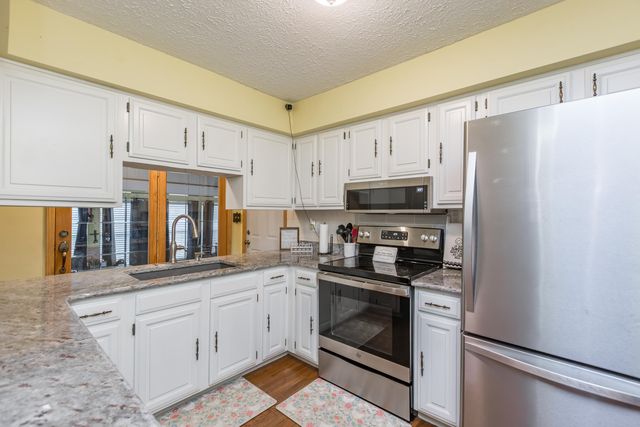 110 White Conkwright Road, Winchester, KY 40391