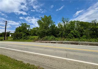 Lot 3 Brodhead Rd, Moon/crescent Twp, PA 15046