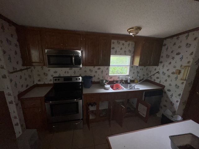 334 Deer Point Rd, Unionville, TN 37180