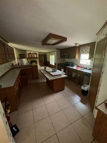 334 Deer Point Rd, Unionville, TN 37180