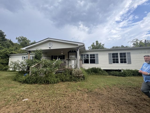 334 Deer Point Rd, Unionville, TN 37180