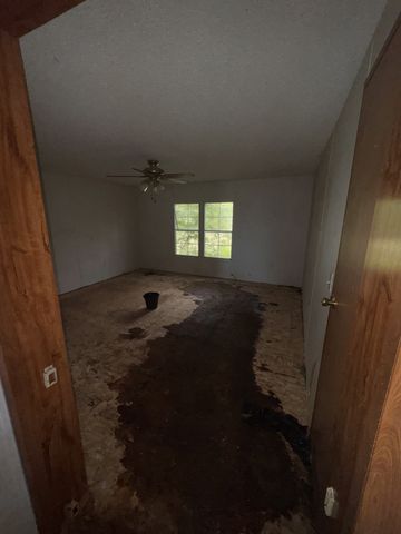 334 Deer Point Rd, Unionville, TN 37180