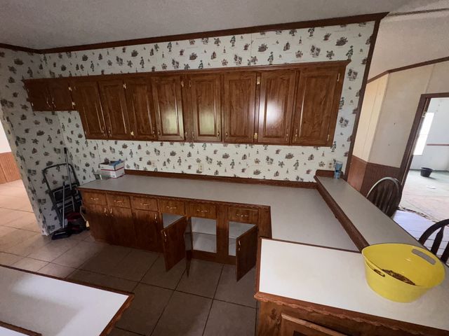 334 Deer Point Rd, Unionville, TN 37180