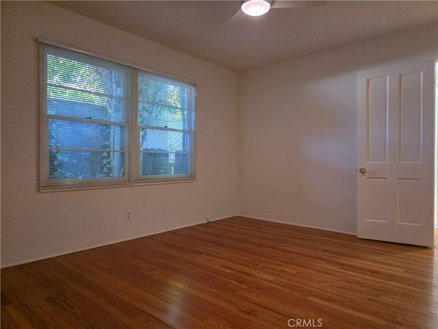 14954 Wyandotte St, Van Nuys, CA 91405