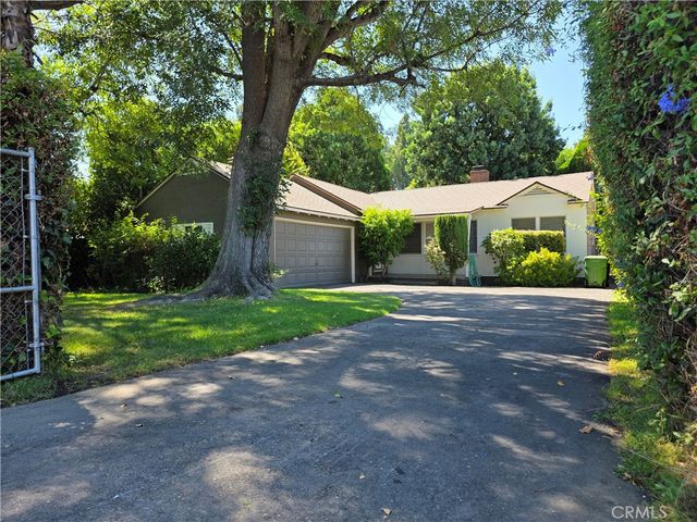 14954 Wyandotte St, Van Nuys, CA 91405