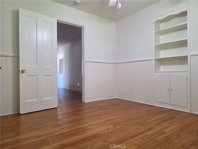 14954 Wyandotte St, Van Nuys, CA 91405
