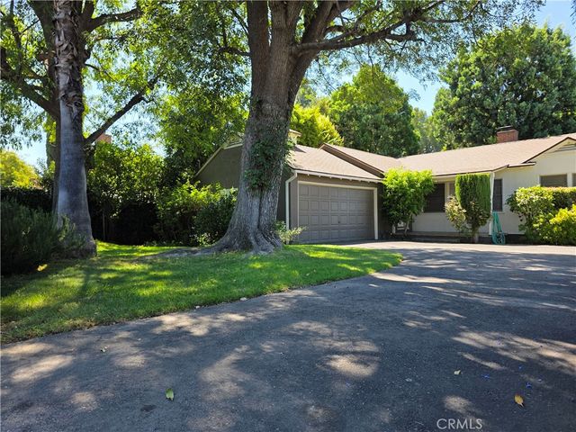 14954 Wyandotte St, Van Nuys, CA 91405