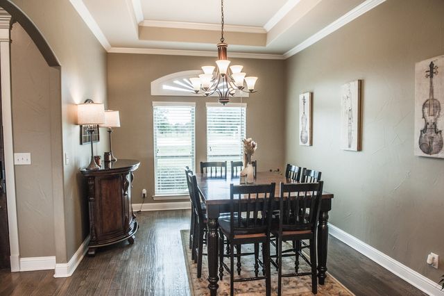 105 Woodlot Lane, Azle, TX 76020