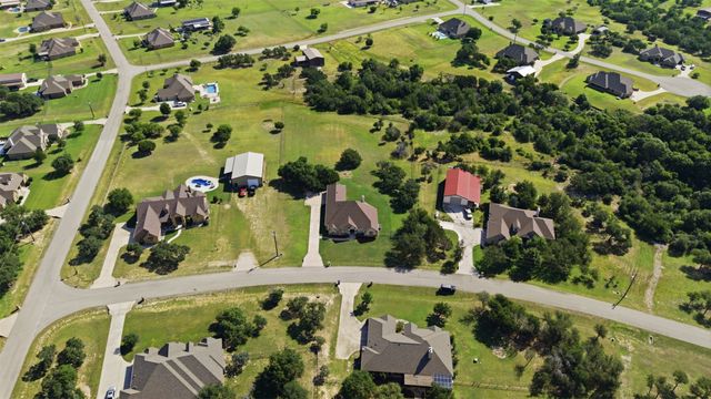 105 Woodlot Lane, Azle, TX 76020