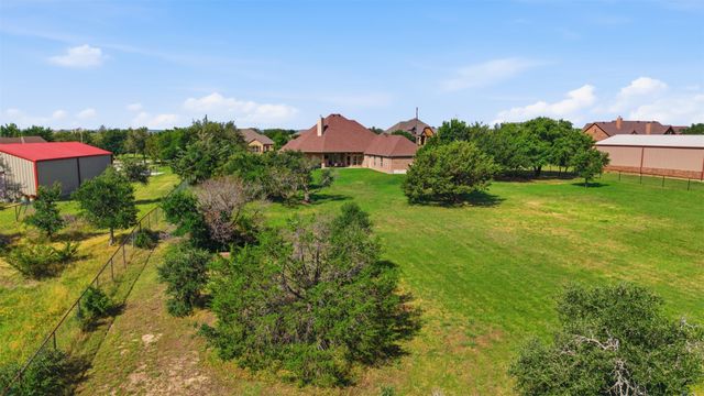 105 Woodlot Lane, Azle, TX 76020