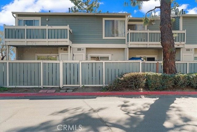 926 W Philadelphia 57, Ontario, CA 91762