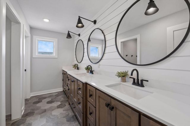 4580 204th Street E, Prior Lake, MN 55372