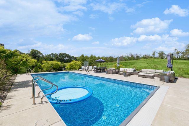 4580 204th Street E, Prior Lake, MN 55372