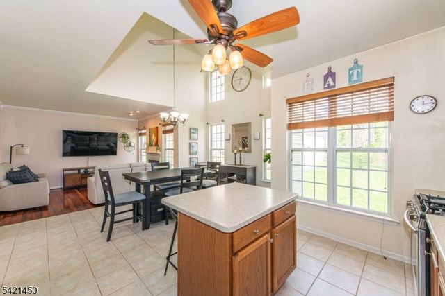 6 Brock Ln, Mount Olive Twp., NJ 07840