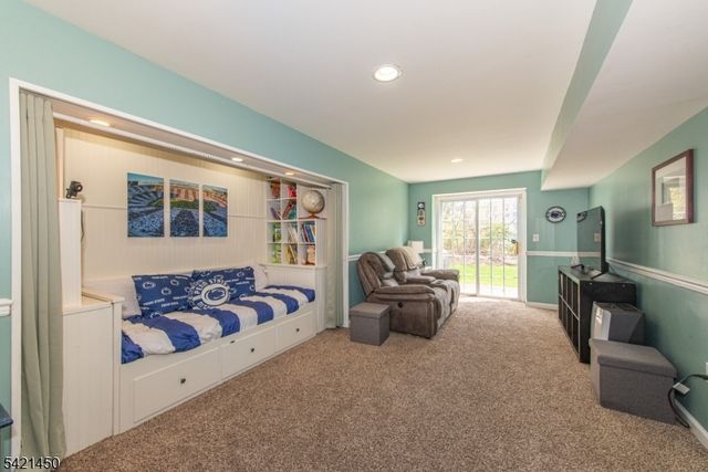 6 Brock Ln, Mount Olive Twp., NJ 07840