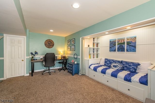 6 Brock Ln, Mount Olive Twp., NJ 07840
