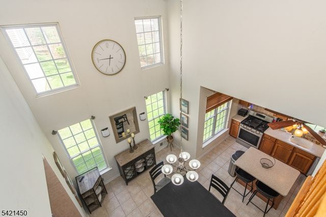 6 Brock Ln, Mount Olive Twp., NJ 07840