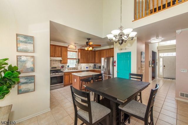 6 Brock Ln, Mount Olive Twp., NJ 07840