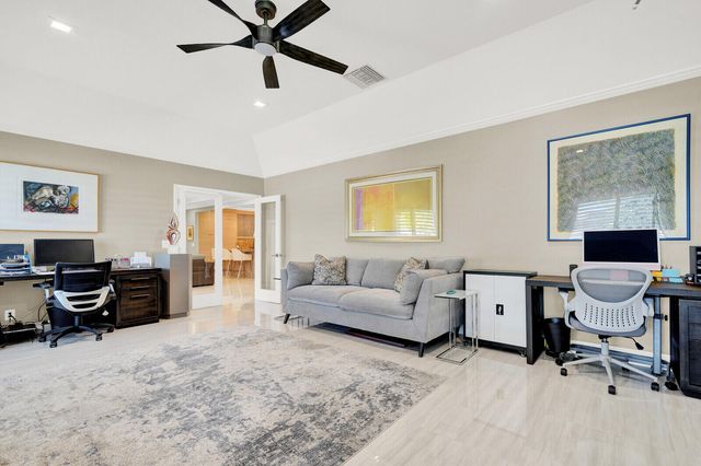 513 N Country Club Drive, Atlantis, FL 33462
